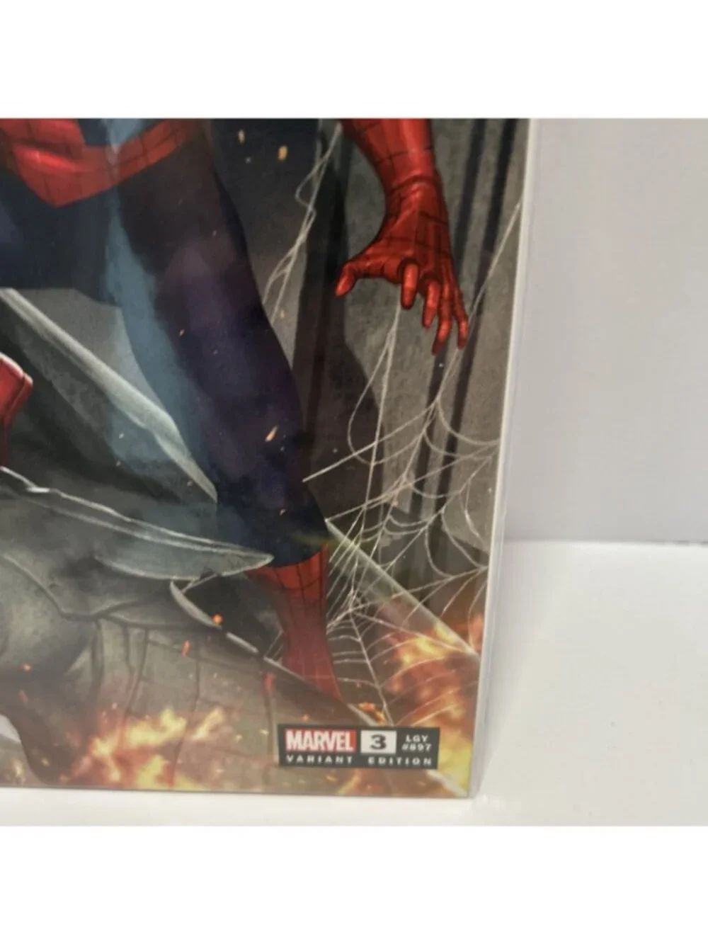 Amazing Spiderman 3 Nm- Personally Signed By Inhyuk Lee Variant Comic Book
